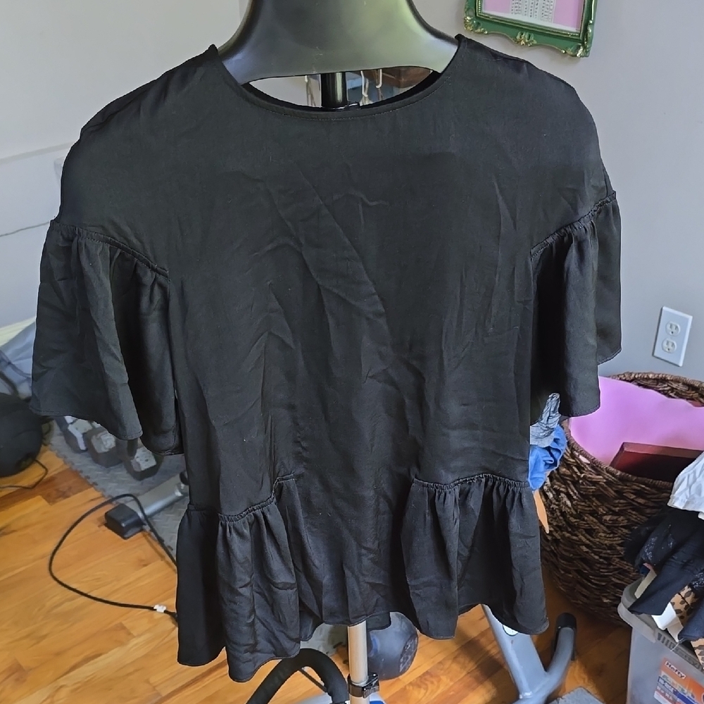 Elegant Black Ruffle Sleeve Top